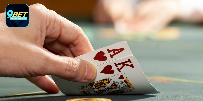 Tìm hiểu sơ lược về tựa game poker